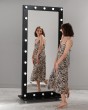 Зеркало в полный рост с лампочками на подставке черное — предпросмотр изображения 5