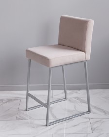 Барный стул визажиста бежевый - серебро