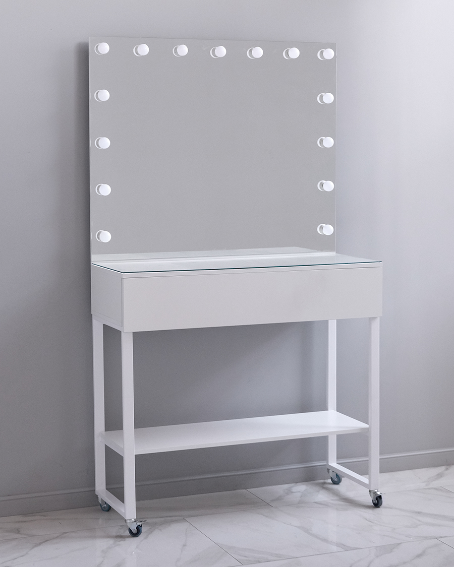 Фото гримерного стола для визажиста белый 110 см Light 0002 Johny Wood